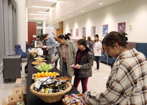 Students enjoy food at BreakFest